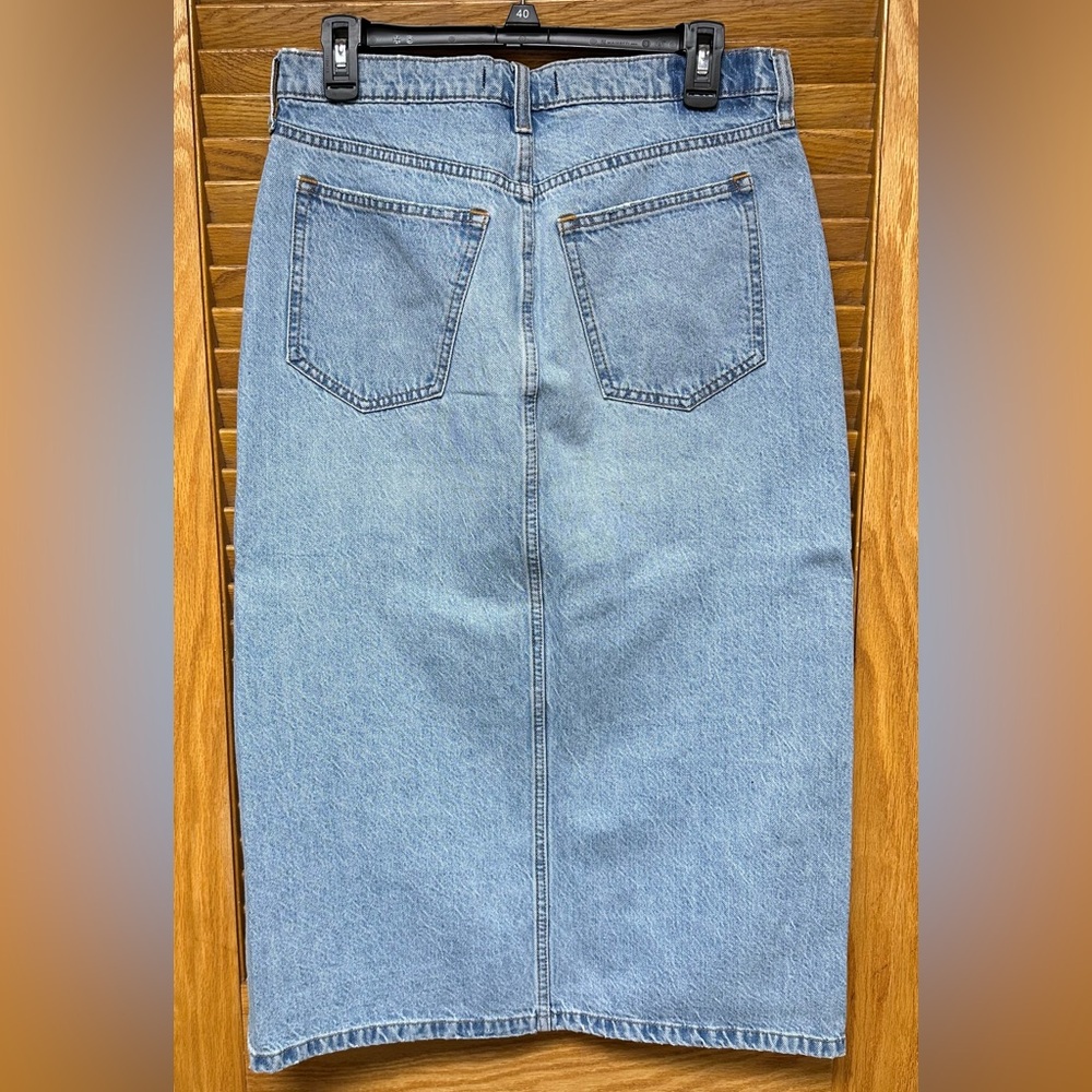 Abercrombie & Fitch High Rise Light Blue Denim Midi Skirt - Picture 2 of 3